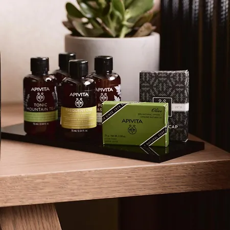 Athenarum Portus Life & Style Пирей