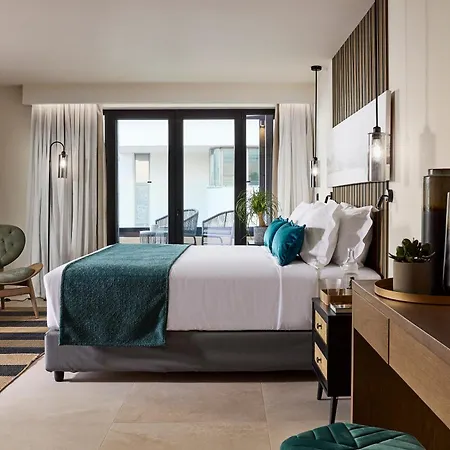 Отель Athenarum Portus Life & Style Пирей