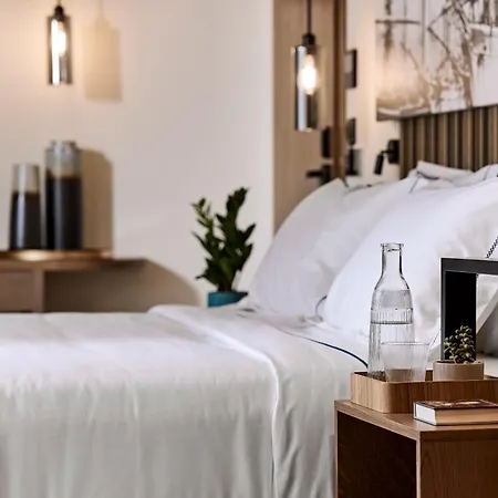 Athenarum Portus Life & Style Отель 4*