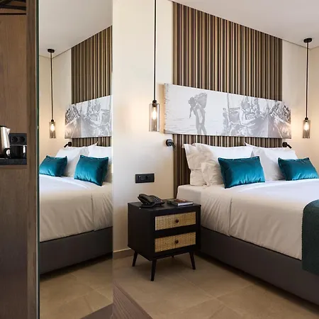 Athenarum Portus Life & Style Отель 4*